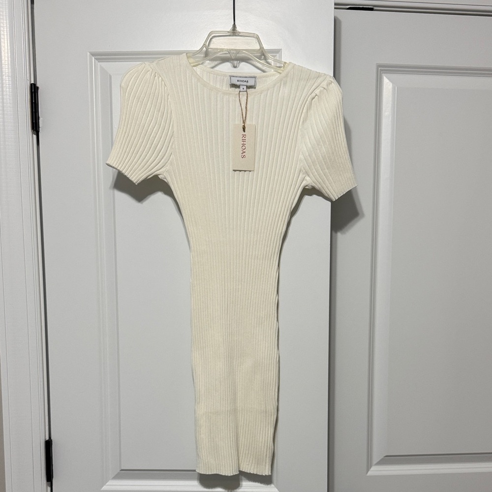 RIHOAS Ivory Ribbed Knit Mini Dress